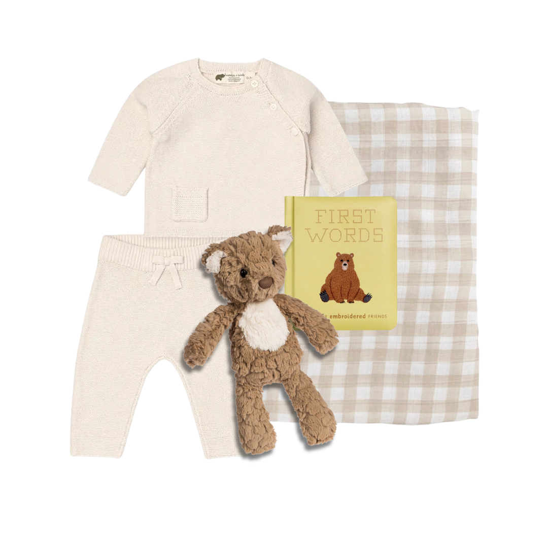 What to Include in a Baby Gift Box: Must-Have Items for Newborns